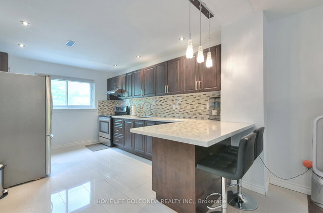 8 Glen Springs Drive