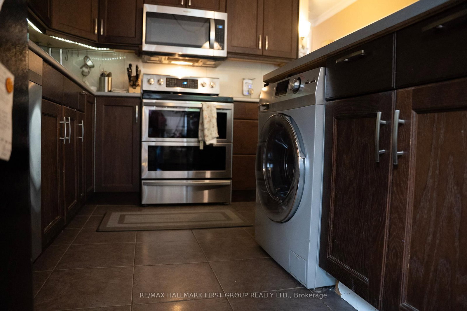 307 Greenwood Avenue • Toronto, ON photo 15