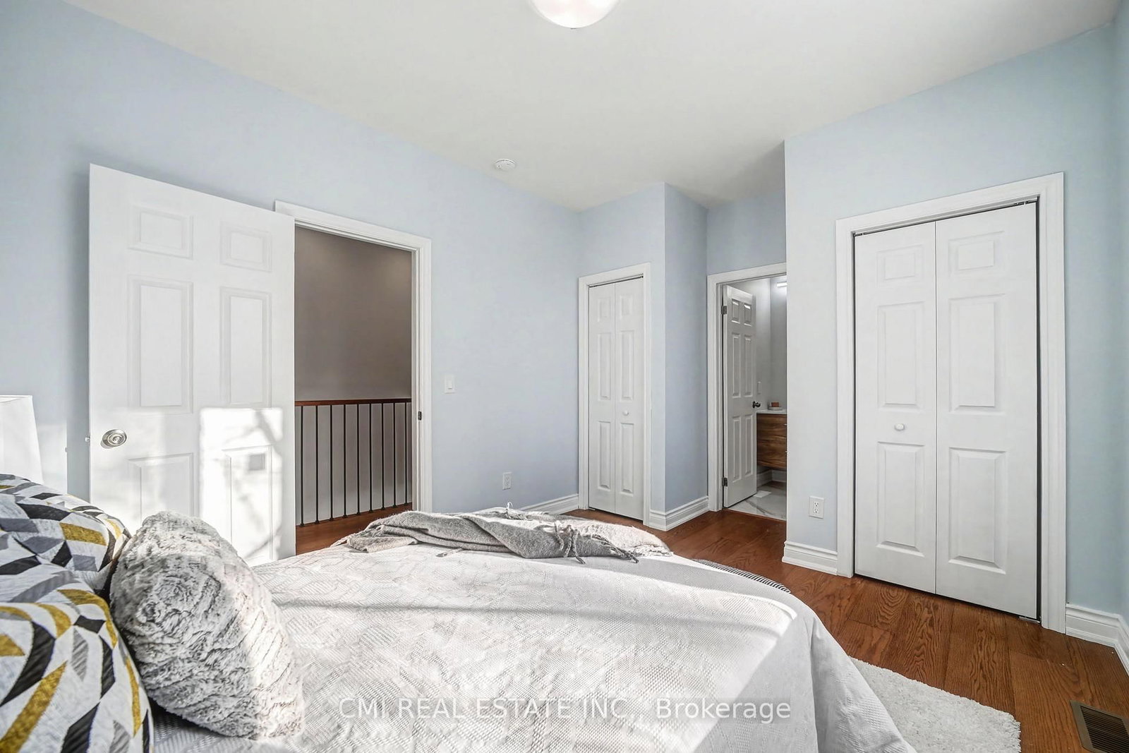 75 Kenilworth Avenue • Toronto, ON photo 30