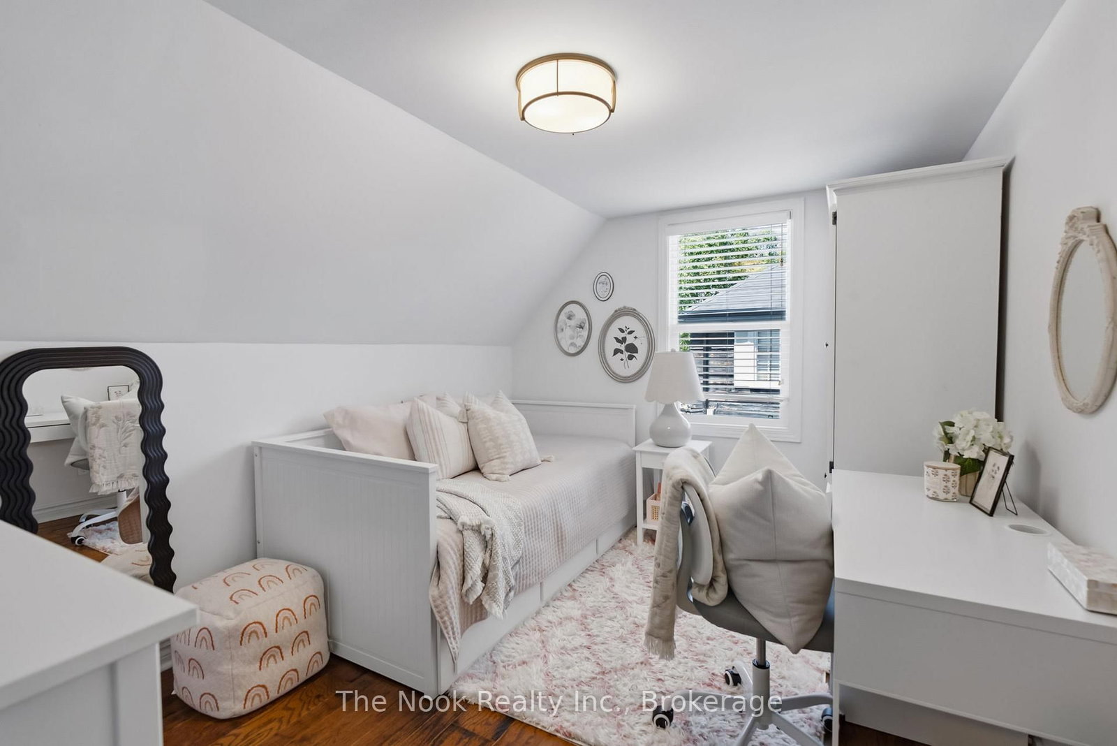 321 Palace Street • Whitby, ON photo 24