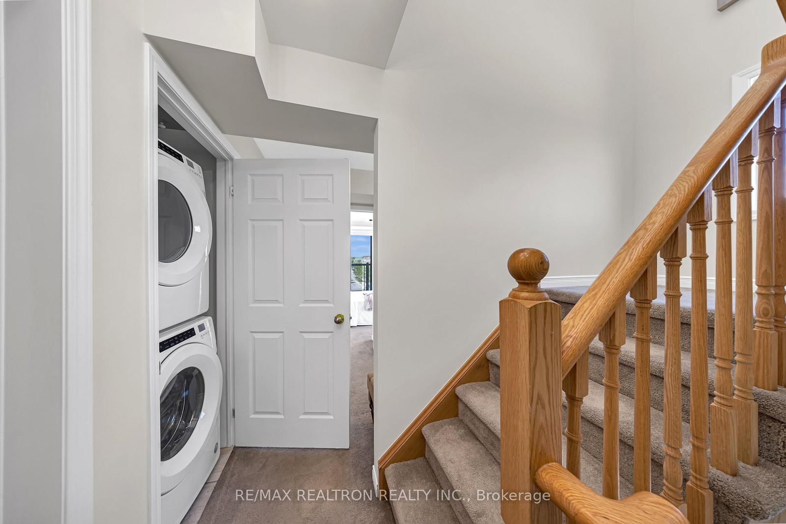 510 Kingbird Grove • #328 • Toronto, ON photo 24