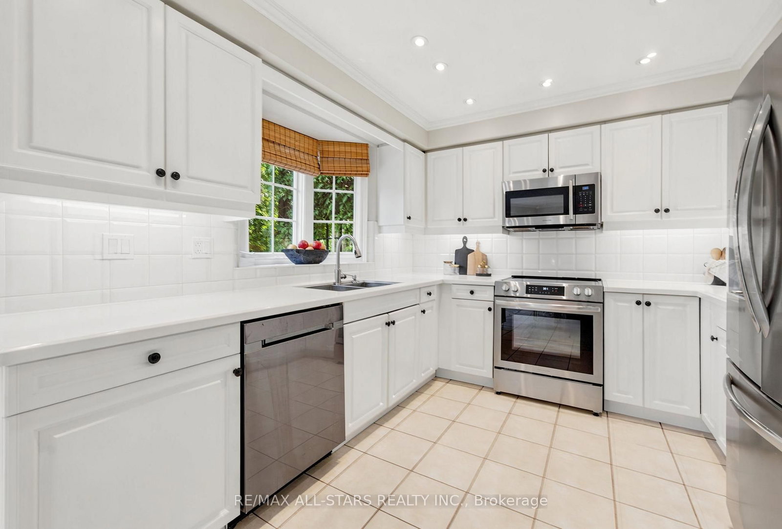4 Dennis Drive • Ajax, ON photo 15