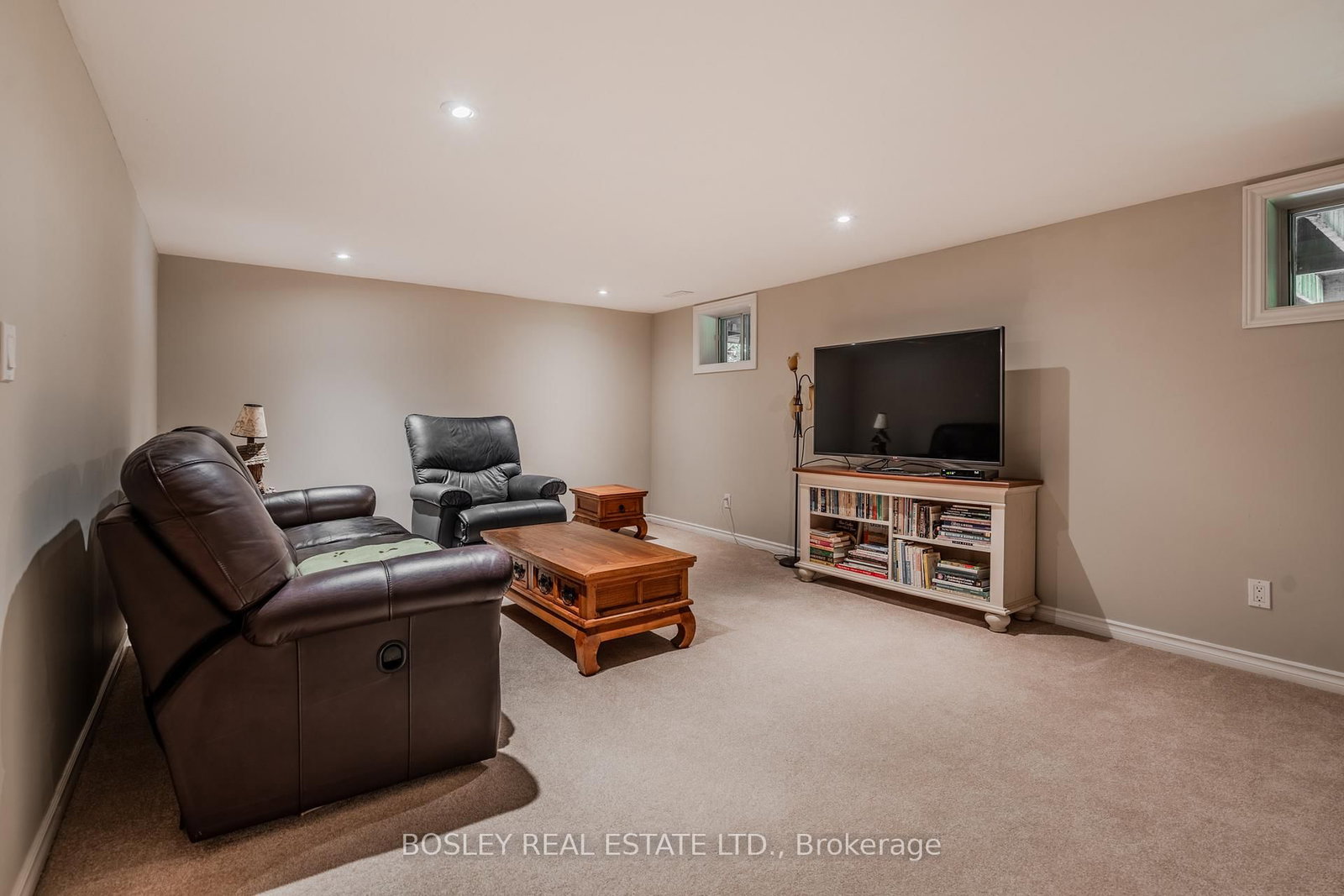 1599 Woodbine Heights Boulevard • Toronto, ON photo 36