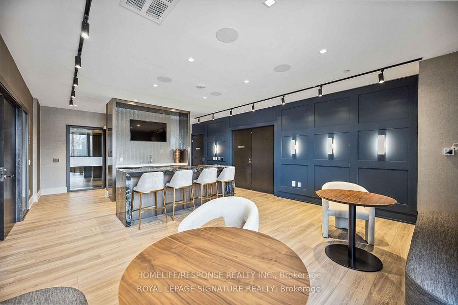 286 Main Street • #2106 • Toronto, ON photo 17