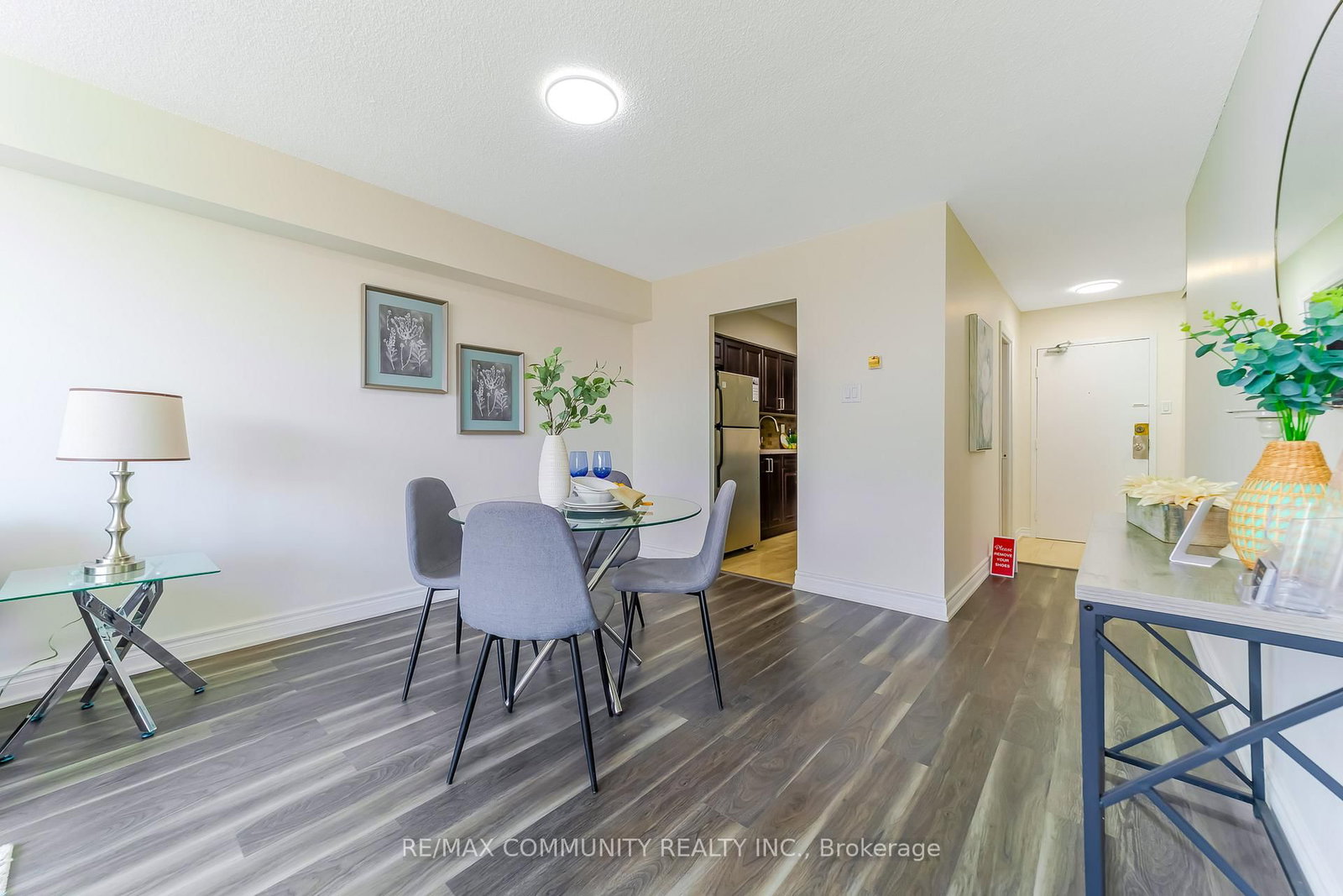 3380 Eglinton Avenue E • #511 • Toronto, ON photo 12