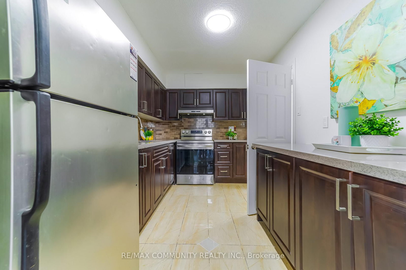 3380 Eglinton Avenue E • #511 • Toronto, ON photo 15