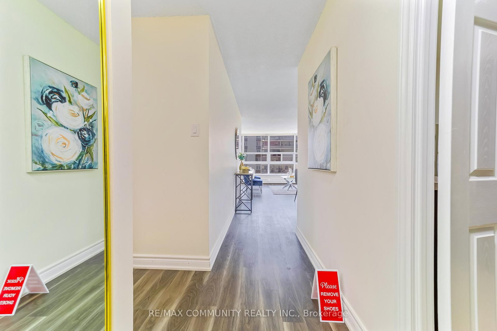 3380 Eglinton Avenue E • #511 • Toronto, ON photo 9