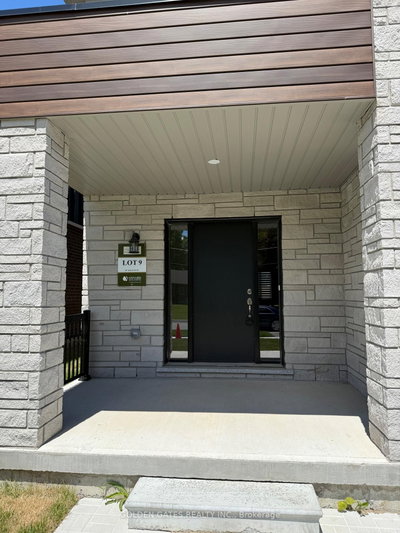 457 Balsam Street — photo 3