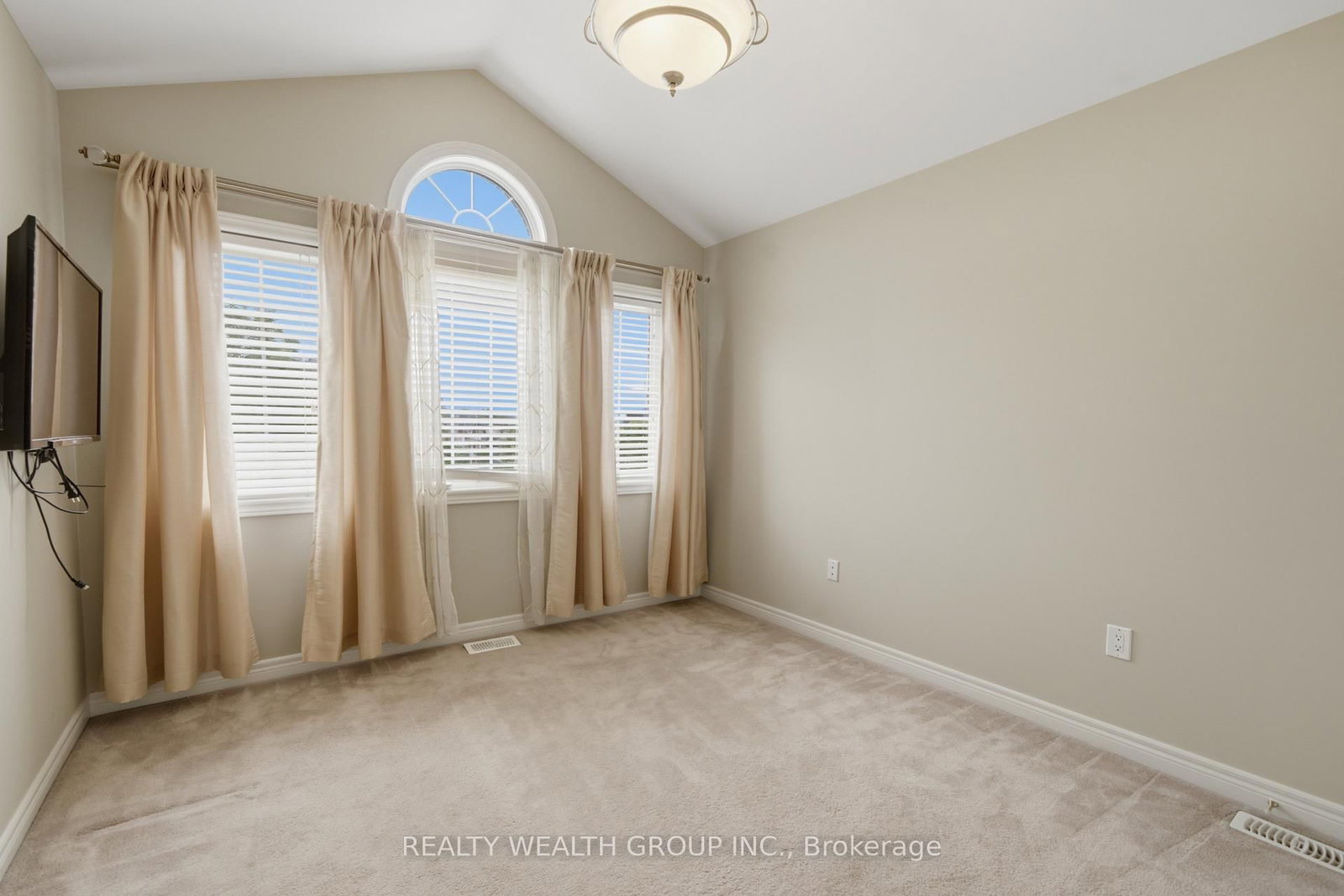 3 Queensplate Drive • Scugog, ON photo 35