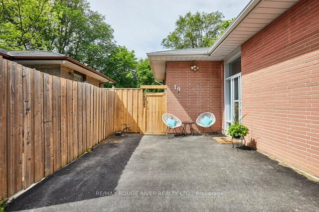 19 Thornbeck Drive