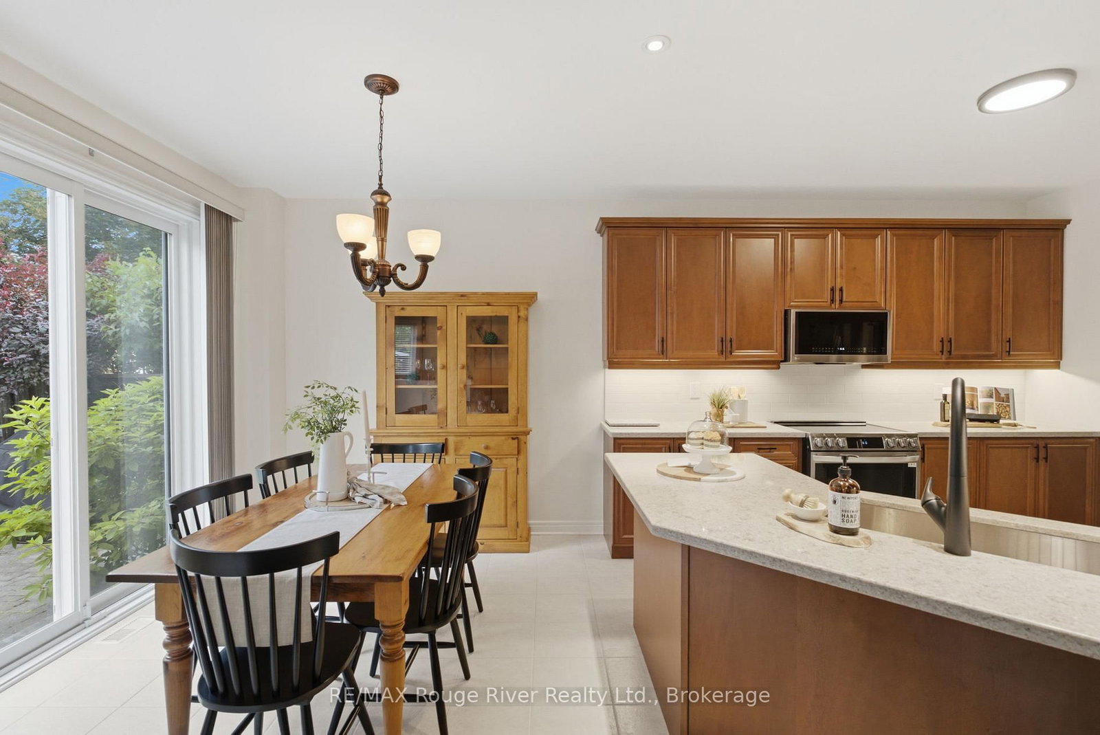 12 Covington Drive • Whitby, ON photo 11