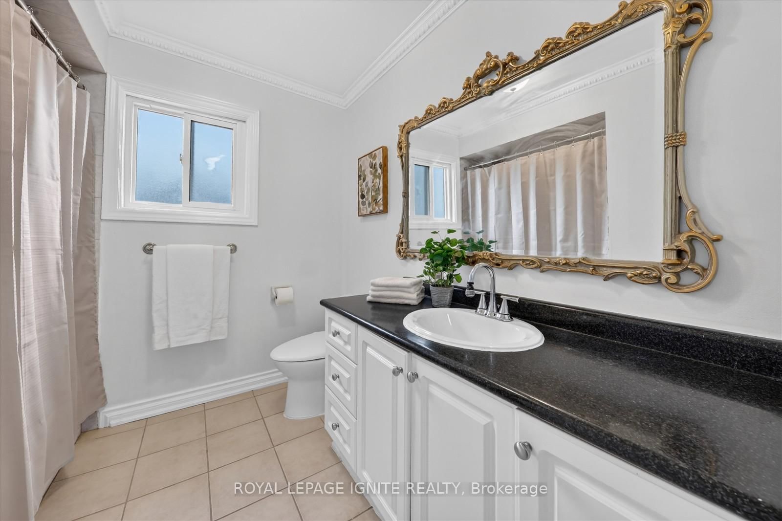 25 Valley Centre Drive • Toronto, ON photo 26