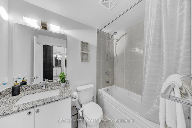 3220 Sheppard Ave E photo 5