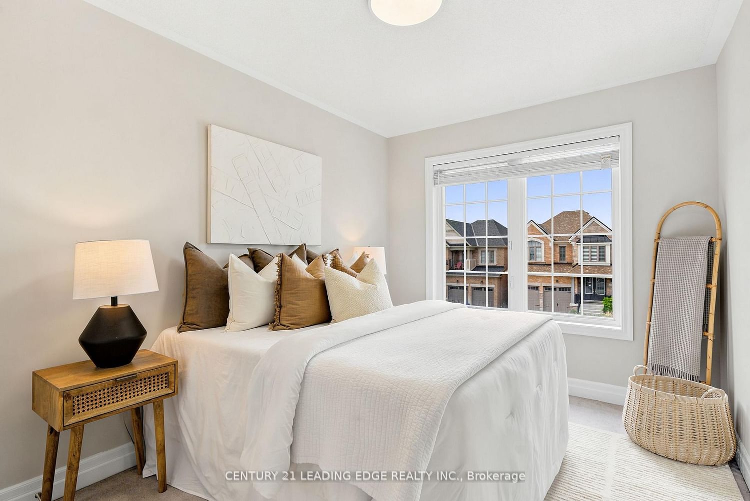 27 Christine Elliott Avenue • Whitby, ON photo 24