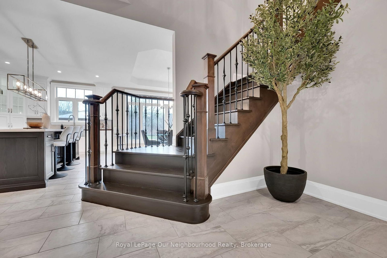 9 POWERS Court • Clarington, ON photo 10