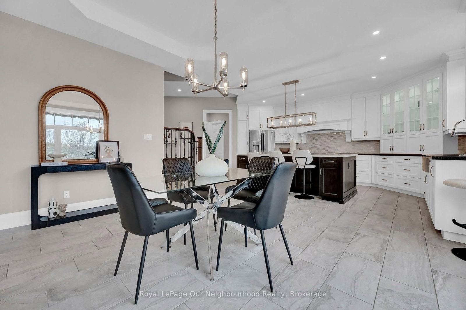 9 POWERS Court • Clarington, ON photo 18