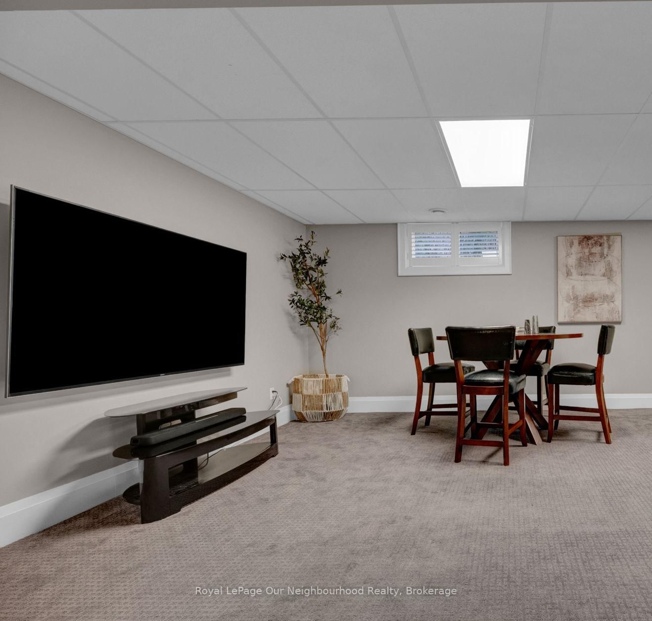 9 POWERS Court • Clarington, ON photo 39