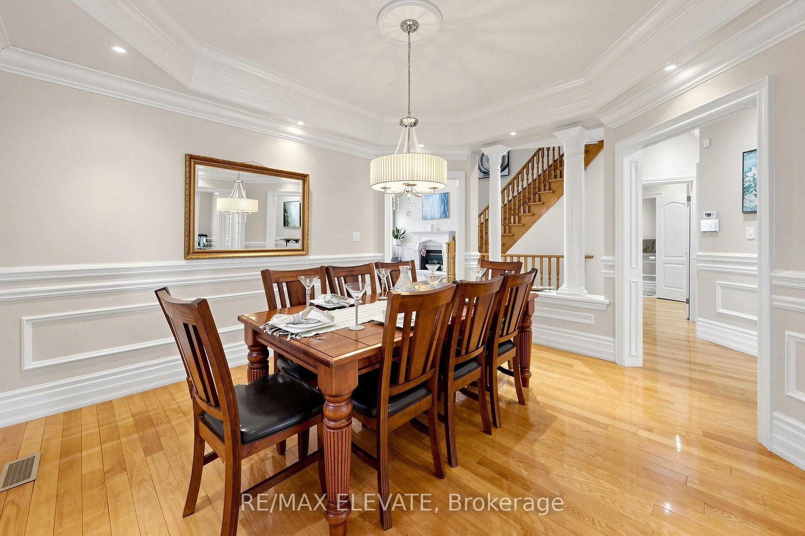 11 Joshua Boulevard • Whitby, ON photo 8