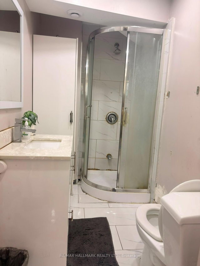 Basement - 240 Vauxhall Drive