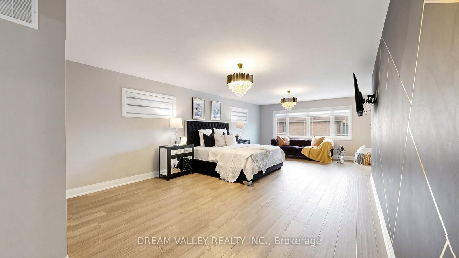 224 Severn Street • Oshawa, ON photo 26
