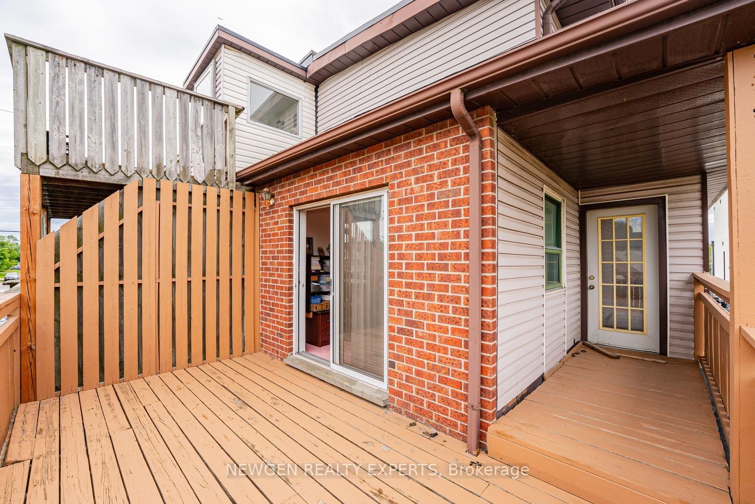592A Danforth Road • Toronto, ON photo 25