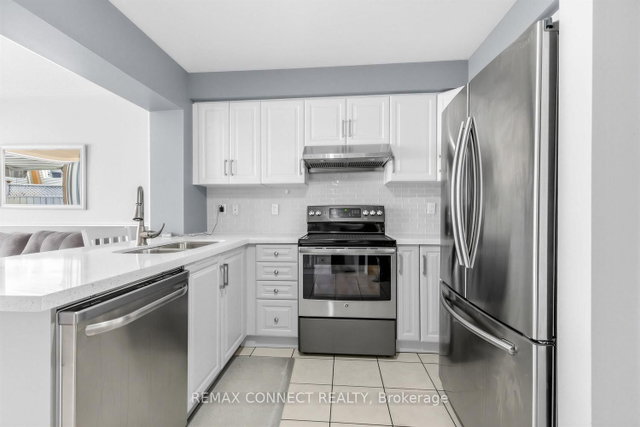 63 Coyote Crescent