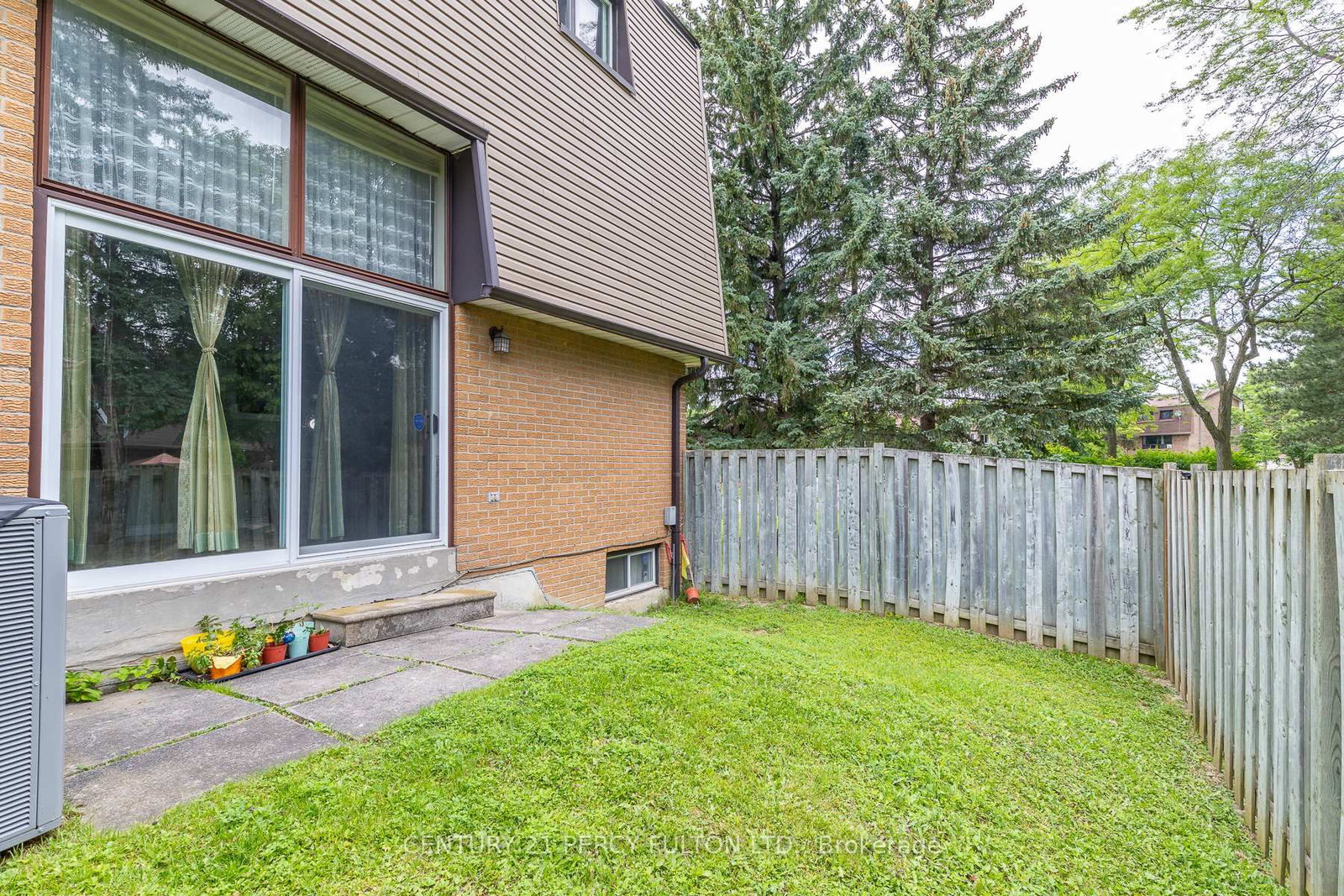 1415 Fieldlight Boulevard • ##4 • Pickering, ON photo 42