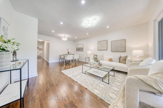 28 Crittenden Square