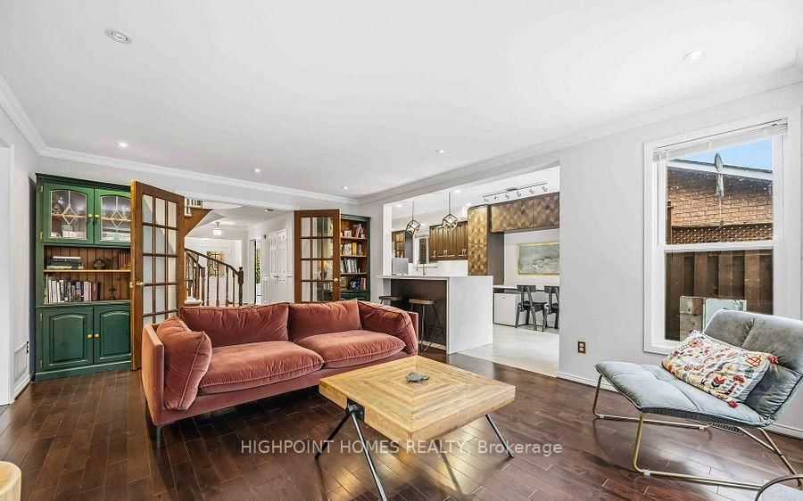 903 Alanbury Crescent • Pickering, ON photo 12