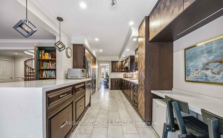 903 Alanbury Crescent • Pickering, ON photo 17