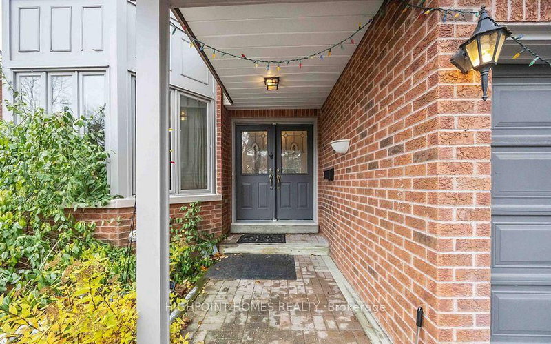 903 Alanbury Crescent