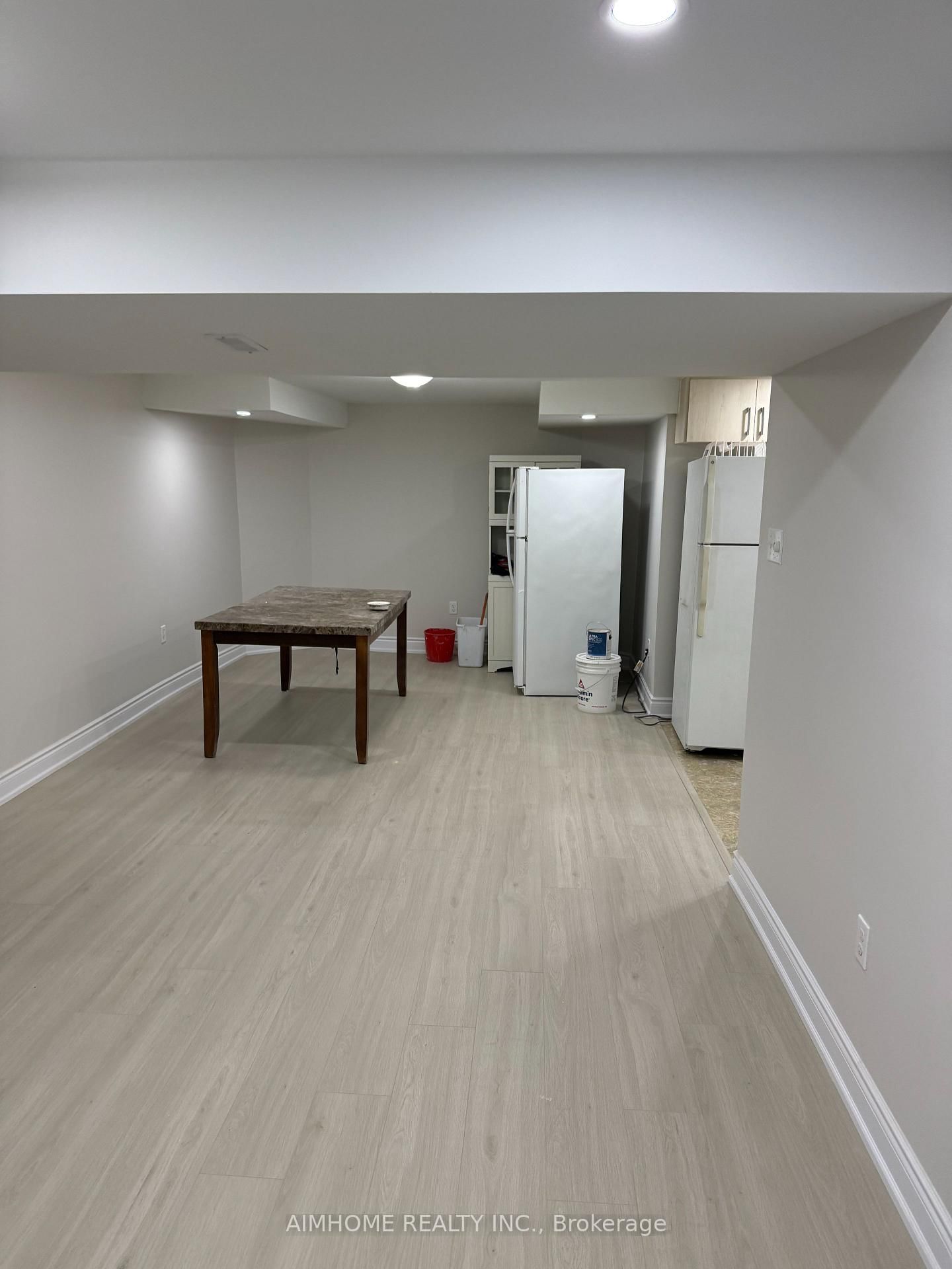 Basement Unit #3 #4 - 28 Heatherbank Trail, Toronto 4