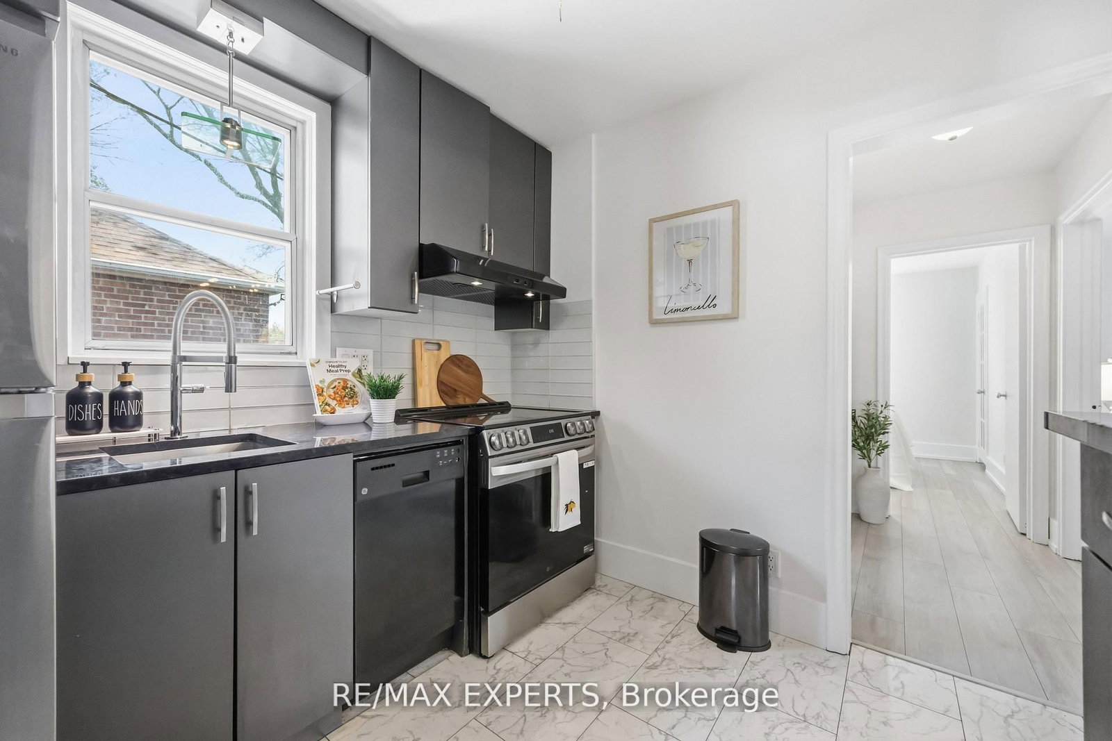 221 Clonmore Drive • Toronto, ON photo 9