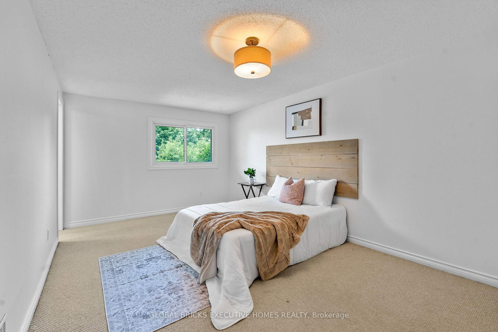 125 Andrew Street • Clarington, ON photo 13