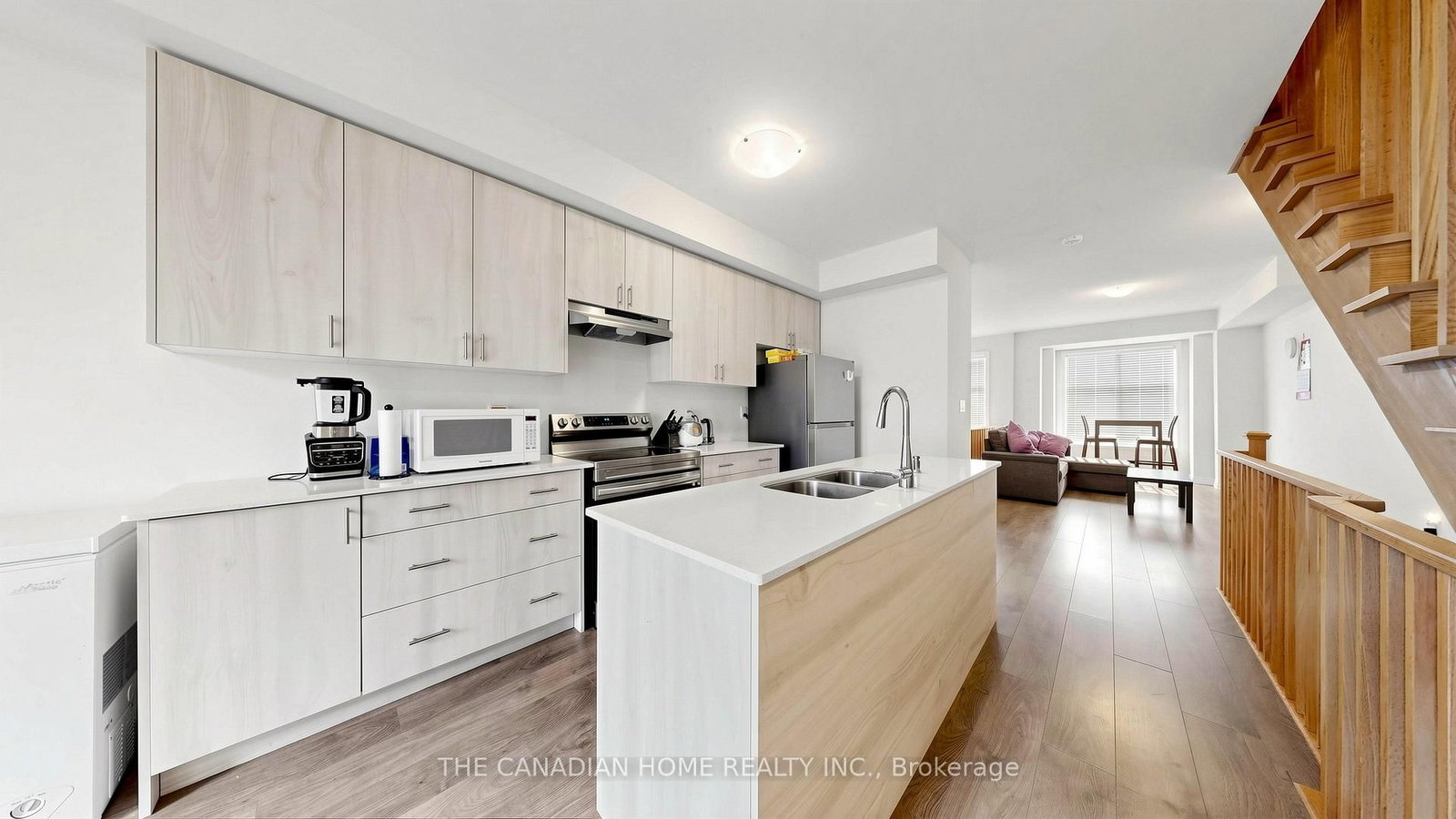 363 OKANAGAN Path • Oshawa, ON photo 13