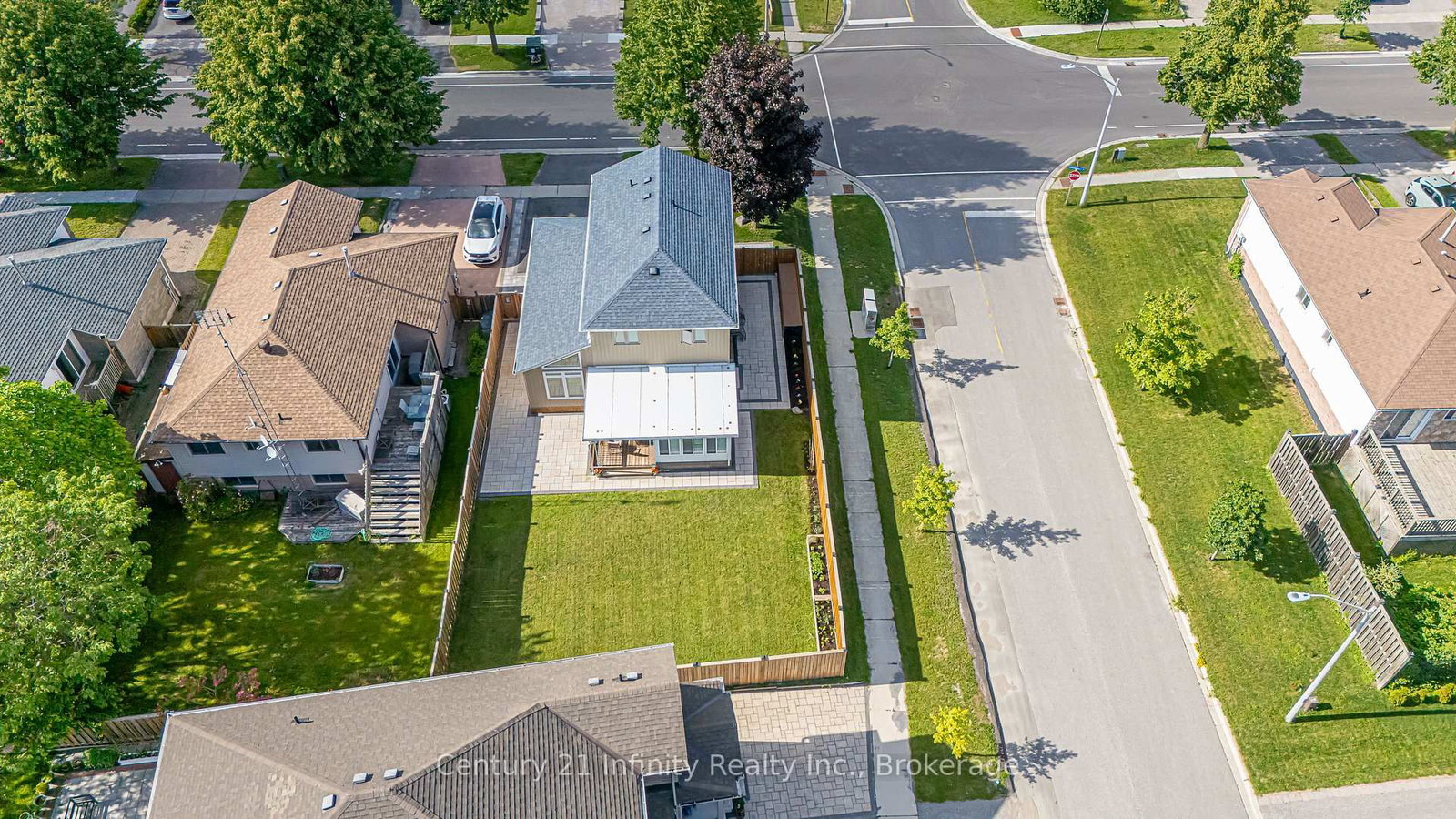 867 Renaissance Drive • Oshawa, ON photo 42