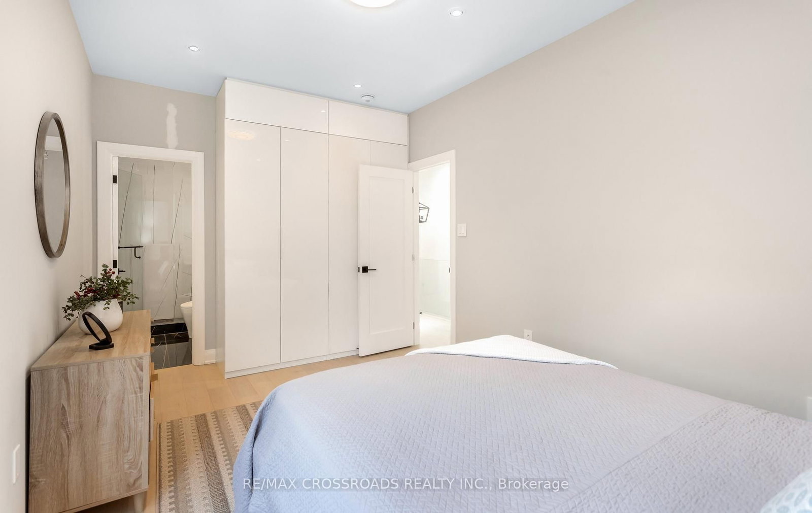 10 Hamstead Avenue • Toronto, ON photo 25