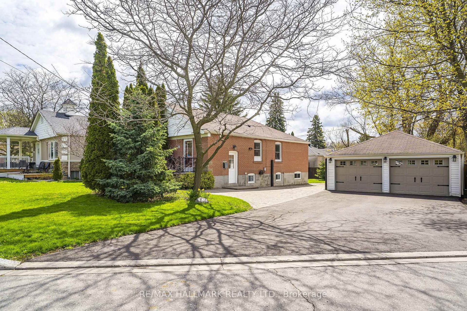 89 Scarborough Heights Boulevard • Toronto, ON photo 39