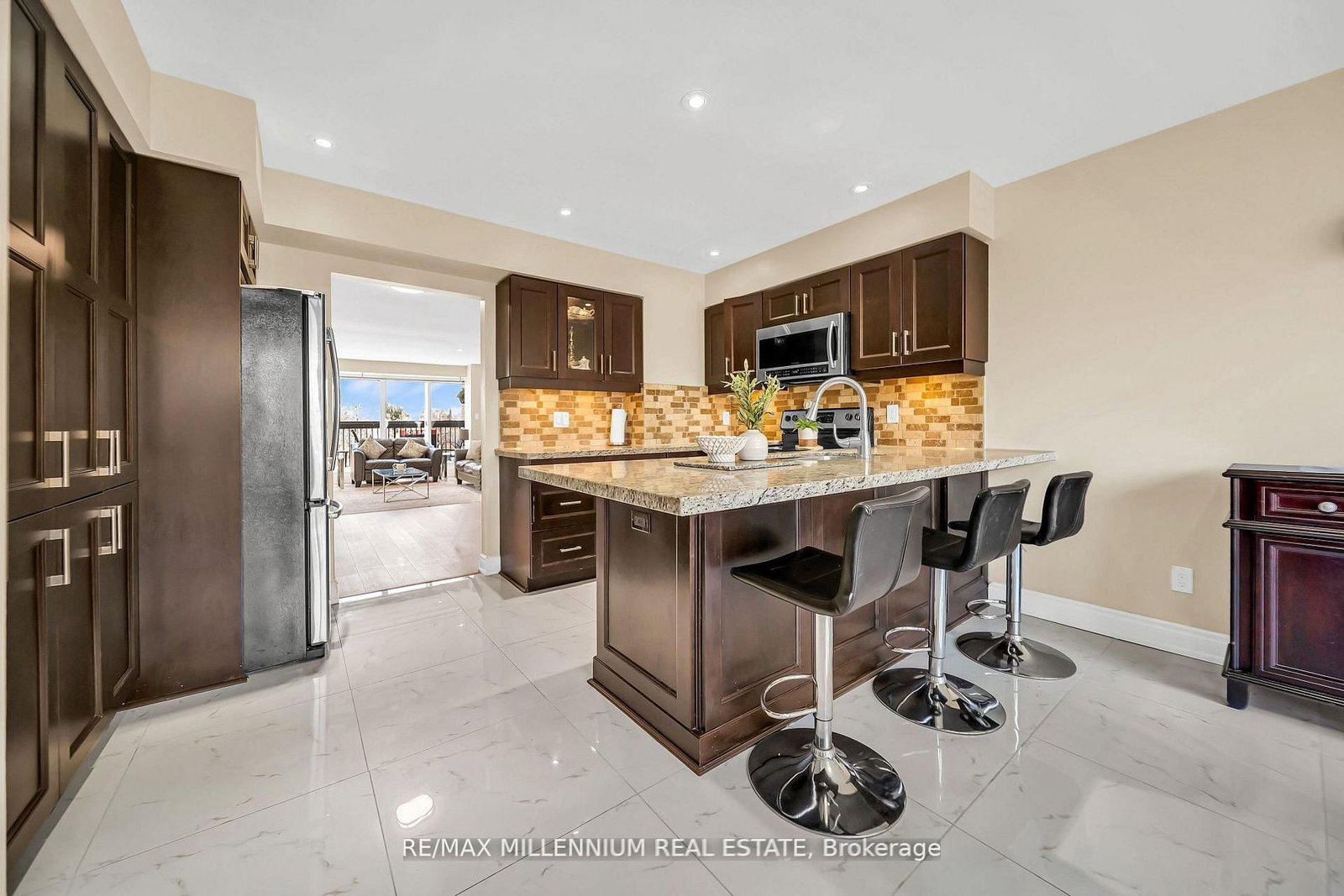 62 Cumberland Lane • Ajax, ON photo 14