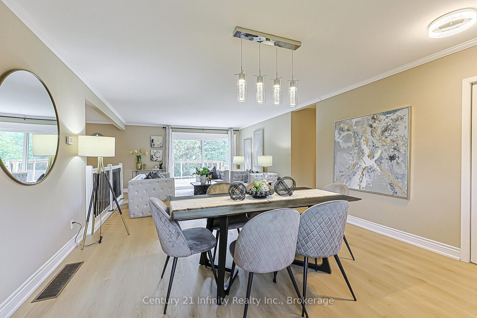 7 Robmar Street • Whitby, ON photo 14