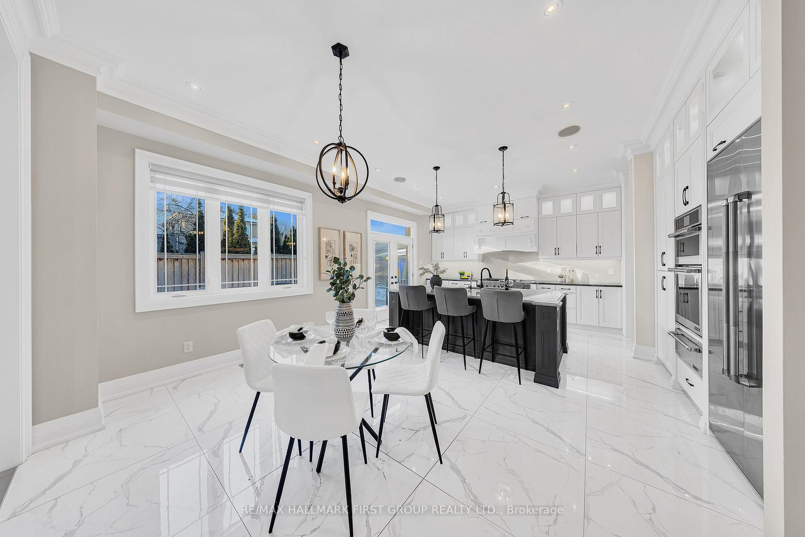 752 Hillview Crescent • Pickering, ON photo 11