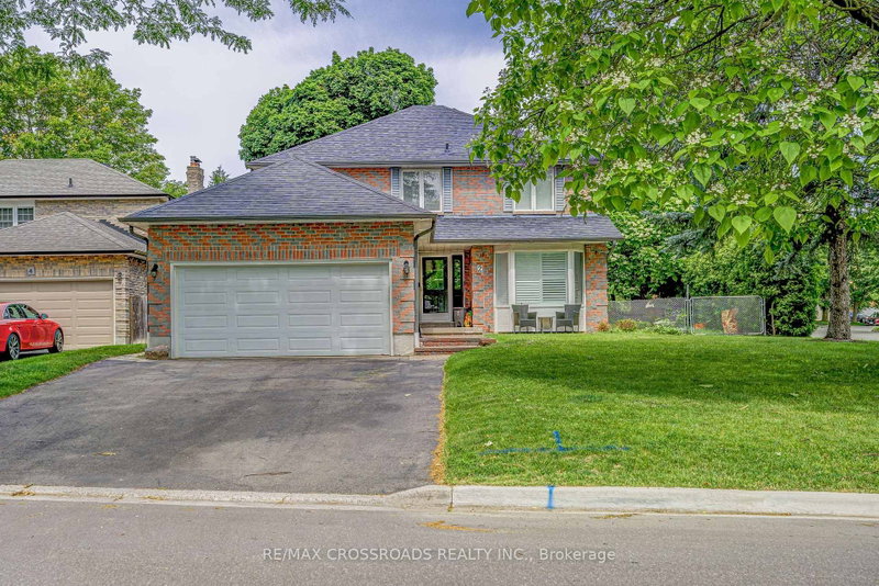 home for lease on (Basement)-2 Viceregal Court