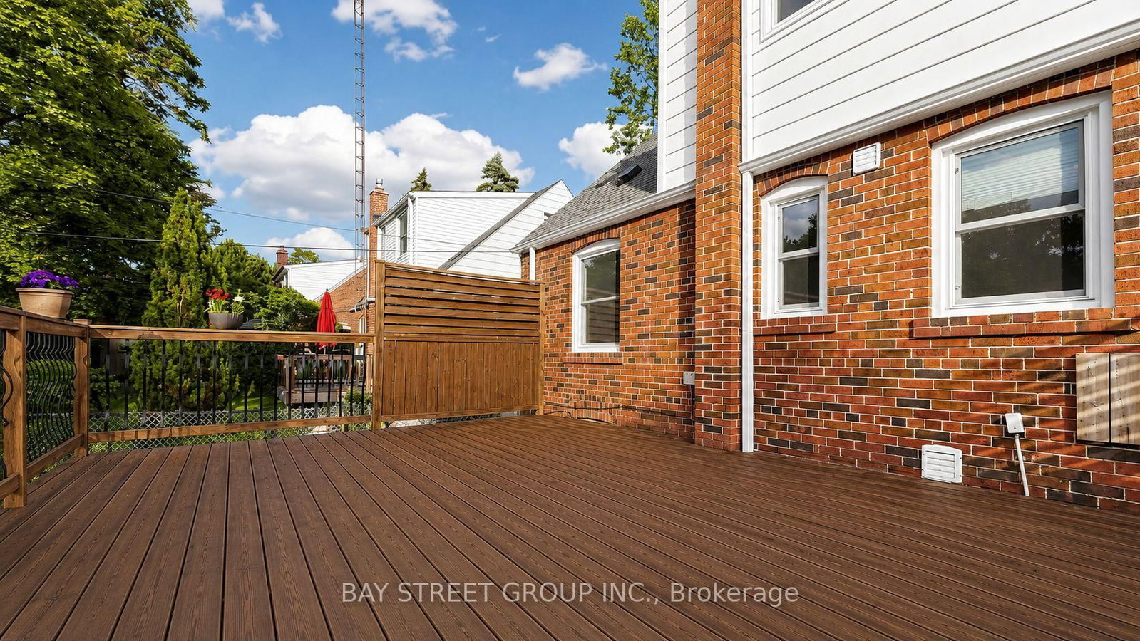 26 Innismore Crescent • Toronto, ON photo 28