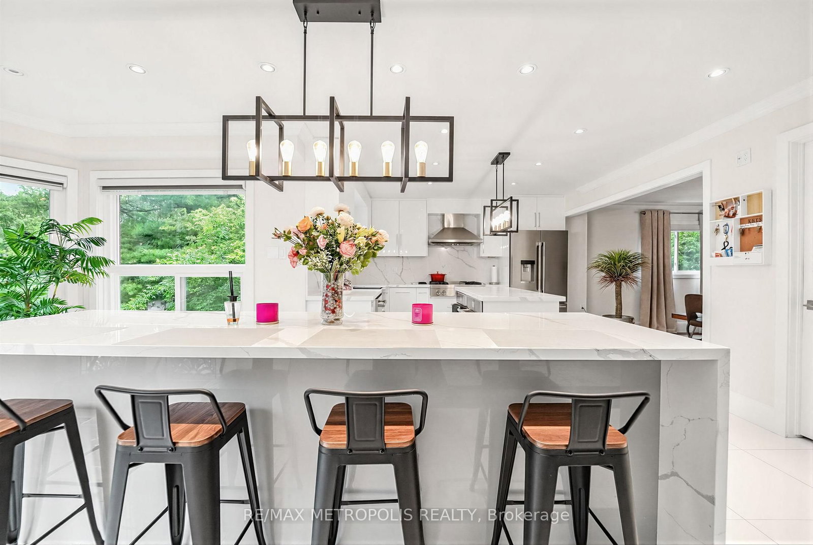 37 Bennett Road • Toronto, ON photo 16