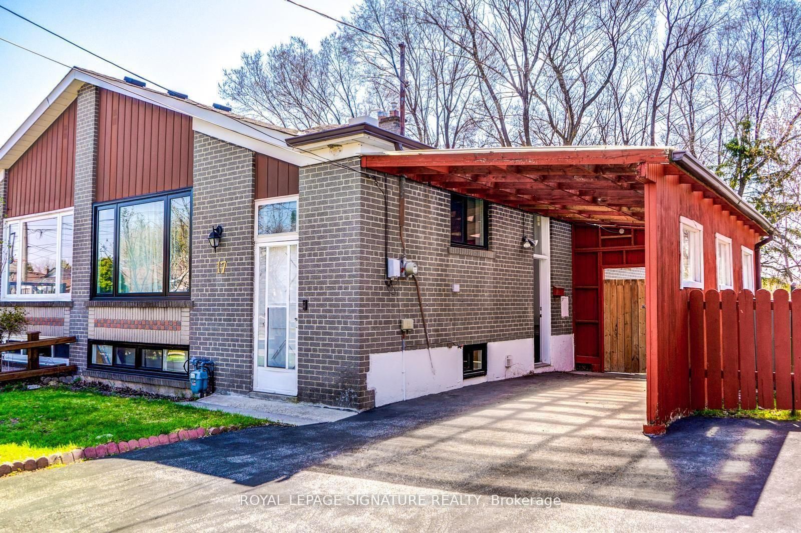 BSMT-17 Avis Crescent, Toronto, ON, photo 3