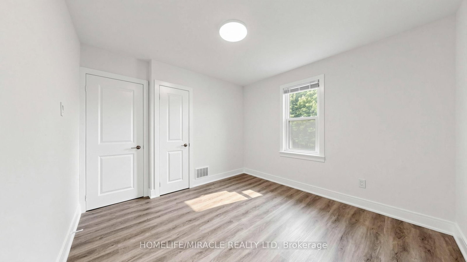 623 Olive Avenue • Oshawa, ON photo 20