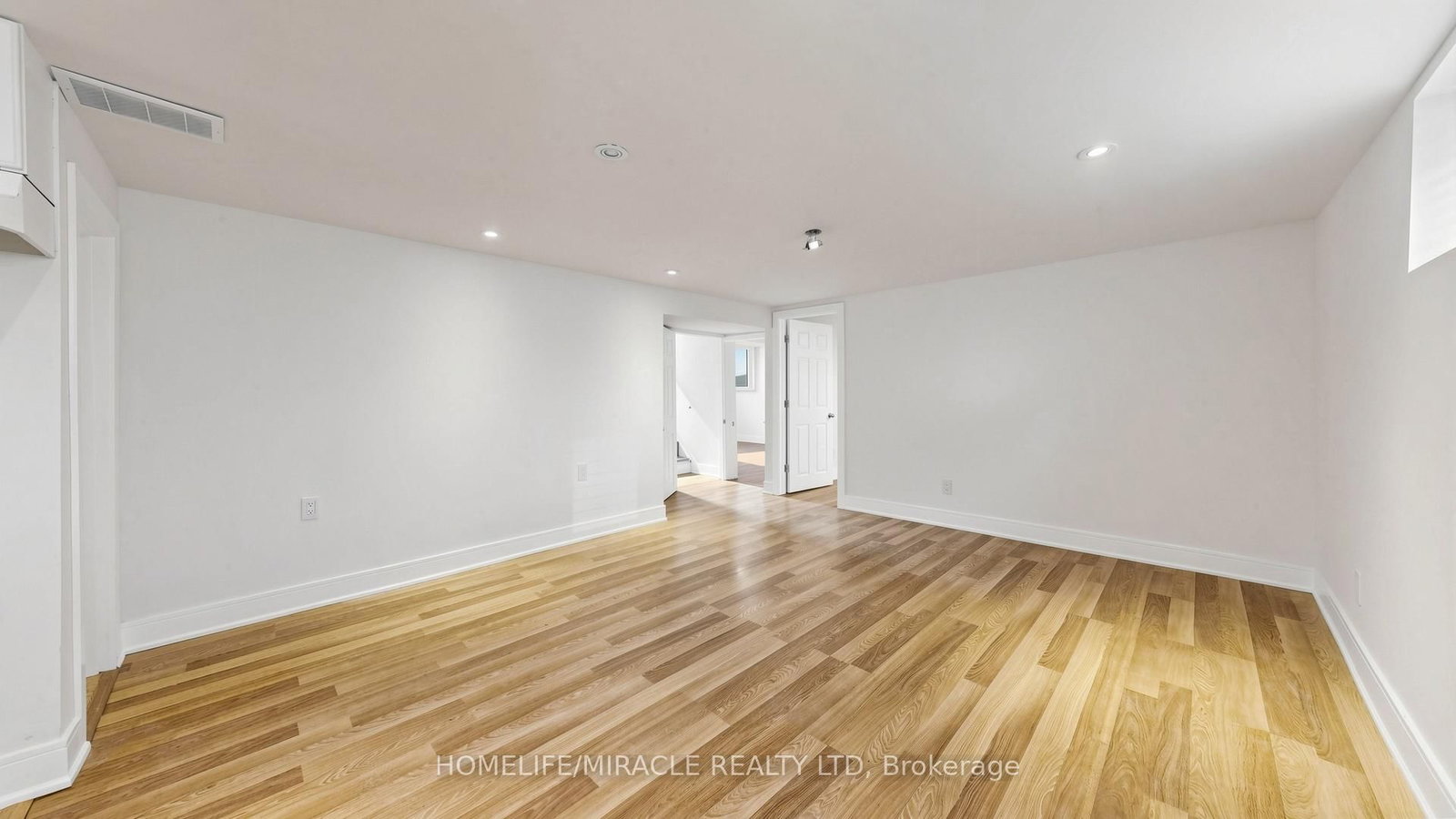 623 Olive Avenue • Oshawa, ON photo 30