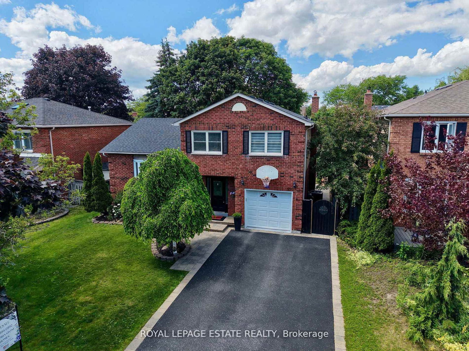 130 William Stephenson Drive • Whitby, ON photo 30