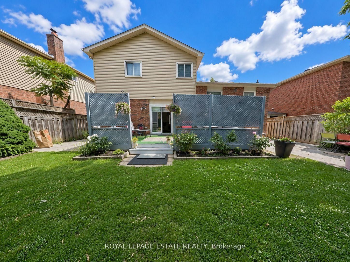 130 William Stephenson Drive • Whitby, ON photo 34