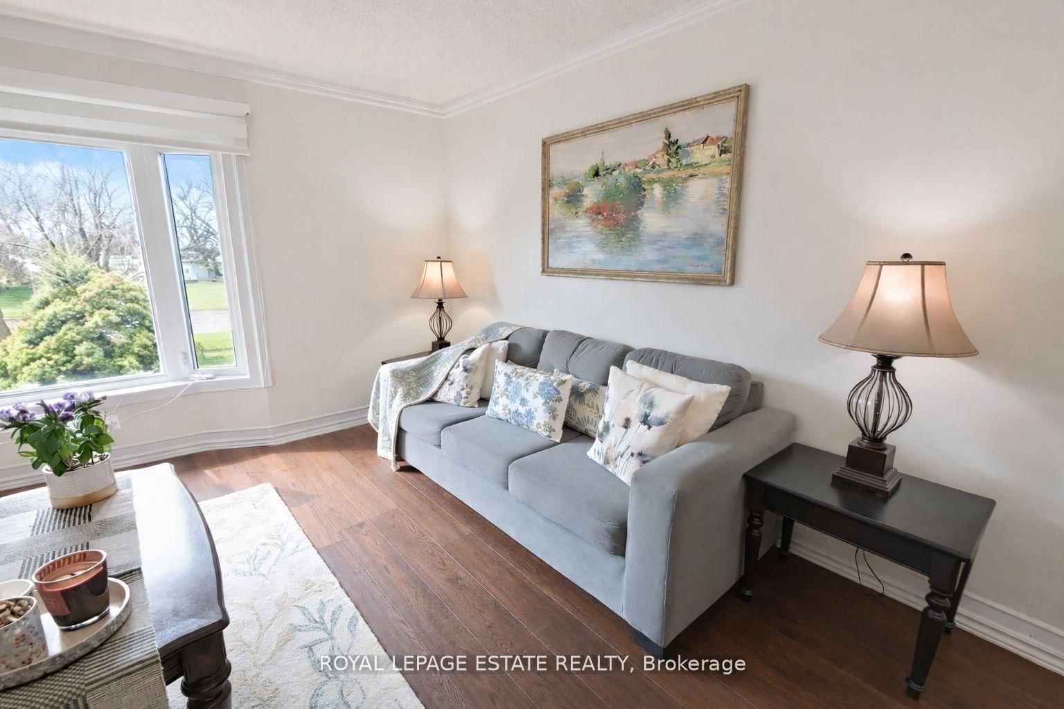 130 William Stephenson Drive • Whitby, ON photo 9